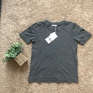 NWT Zara Short-Sleeve Trendy T-Shirt